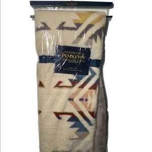 Pendleton wool throw blanket